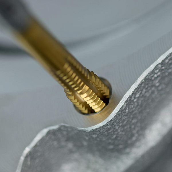 Отверстия и сверла под резьбу